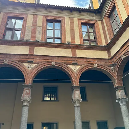 Real Duomo Palace Mini 아파트 *